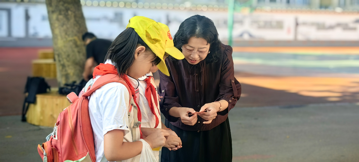 济南市青龙街小学举行2025年秋季开学典礼