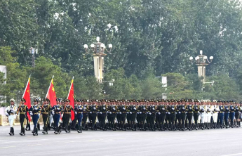 教练机梯队：压轴出场，接受检阅