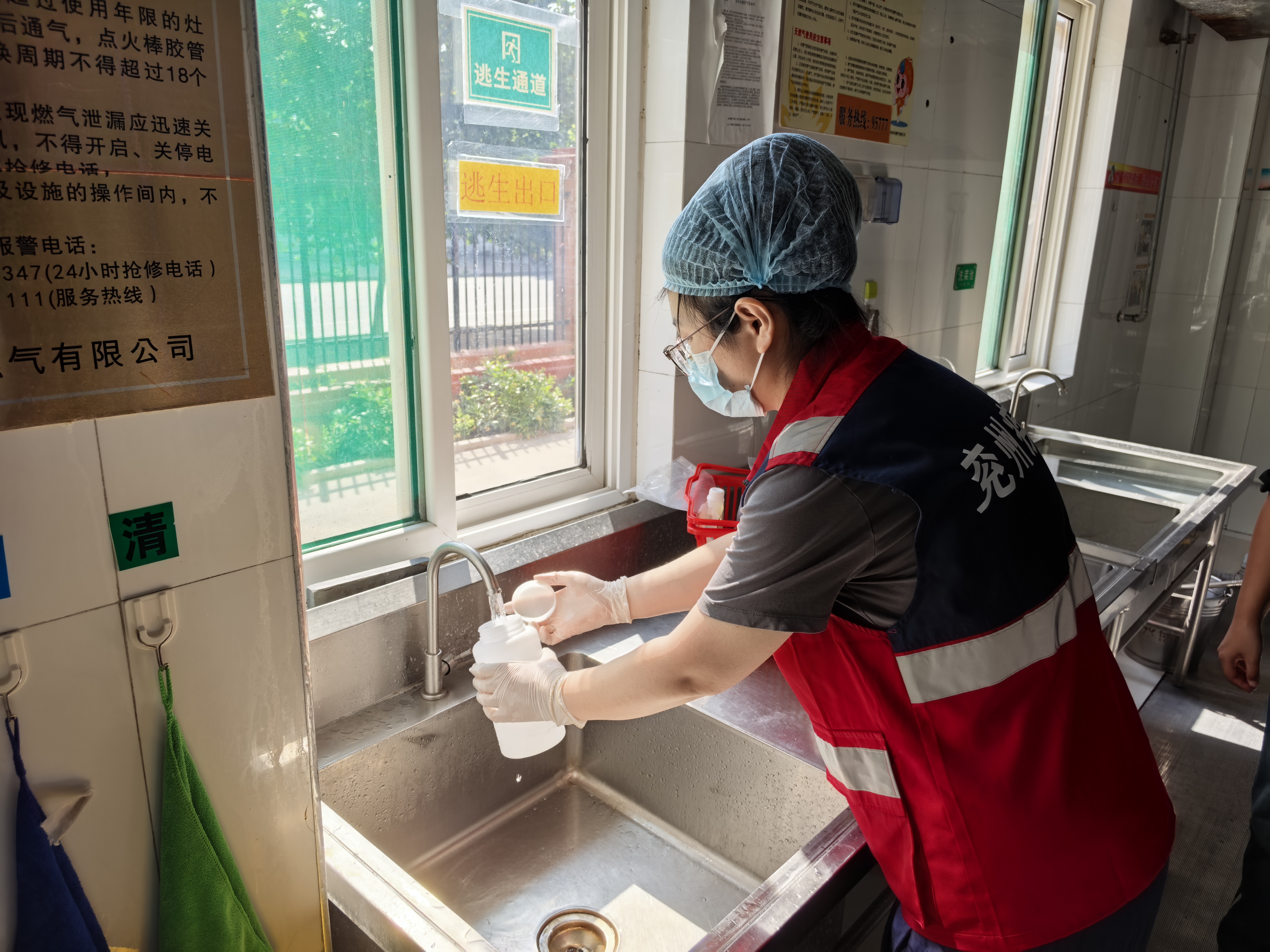 护航校园饮水安全，济宁市兖州区全面开展学校生活饮用水安全检测