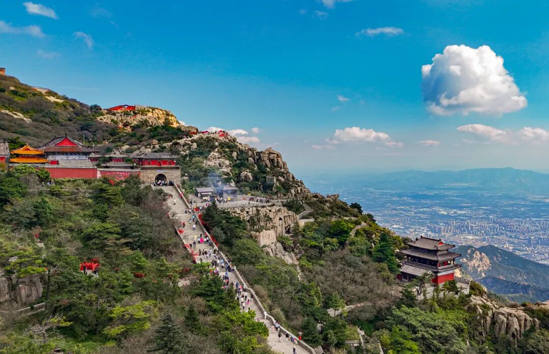 跑友福利！泰山景区助力恒地·2025泰安马拉松专属礼遇重磅揭晓​
