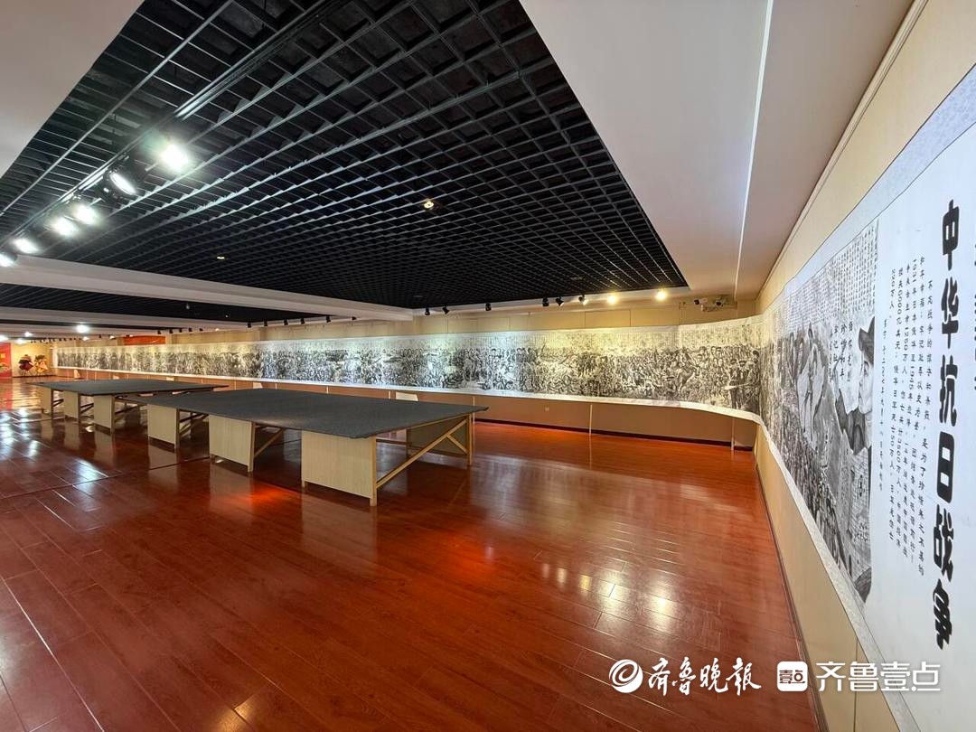 30年绘就14年抗战烽火，画家崔宁抗日战争长卷展在龙口开幕