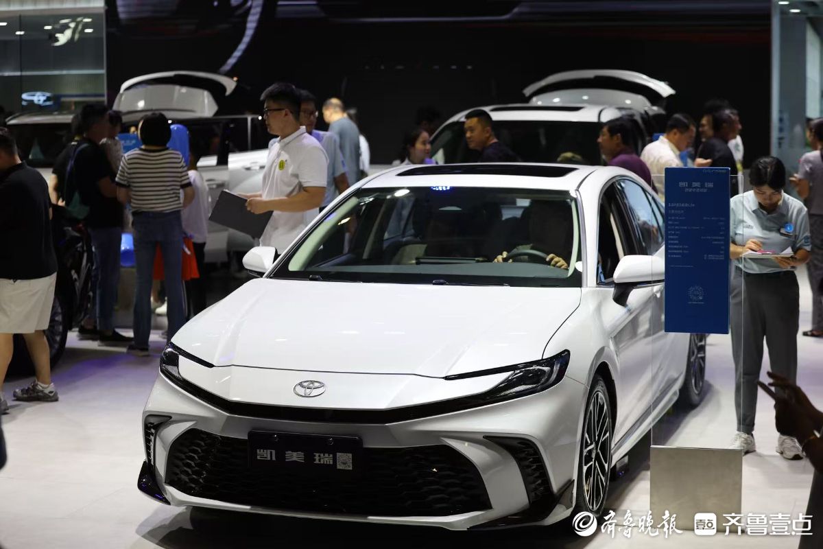 一站式购车，近百个品牌千余款展车任你选