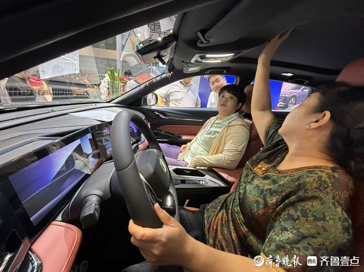 一站式购车，近百个品牌千余款展车任你选