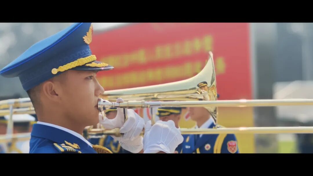 山东政法学院学子参加九三阅兵接受检阅！