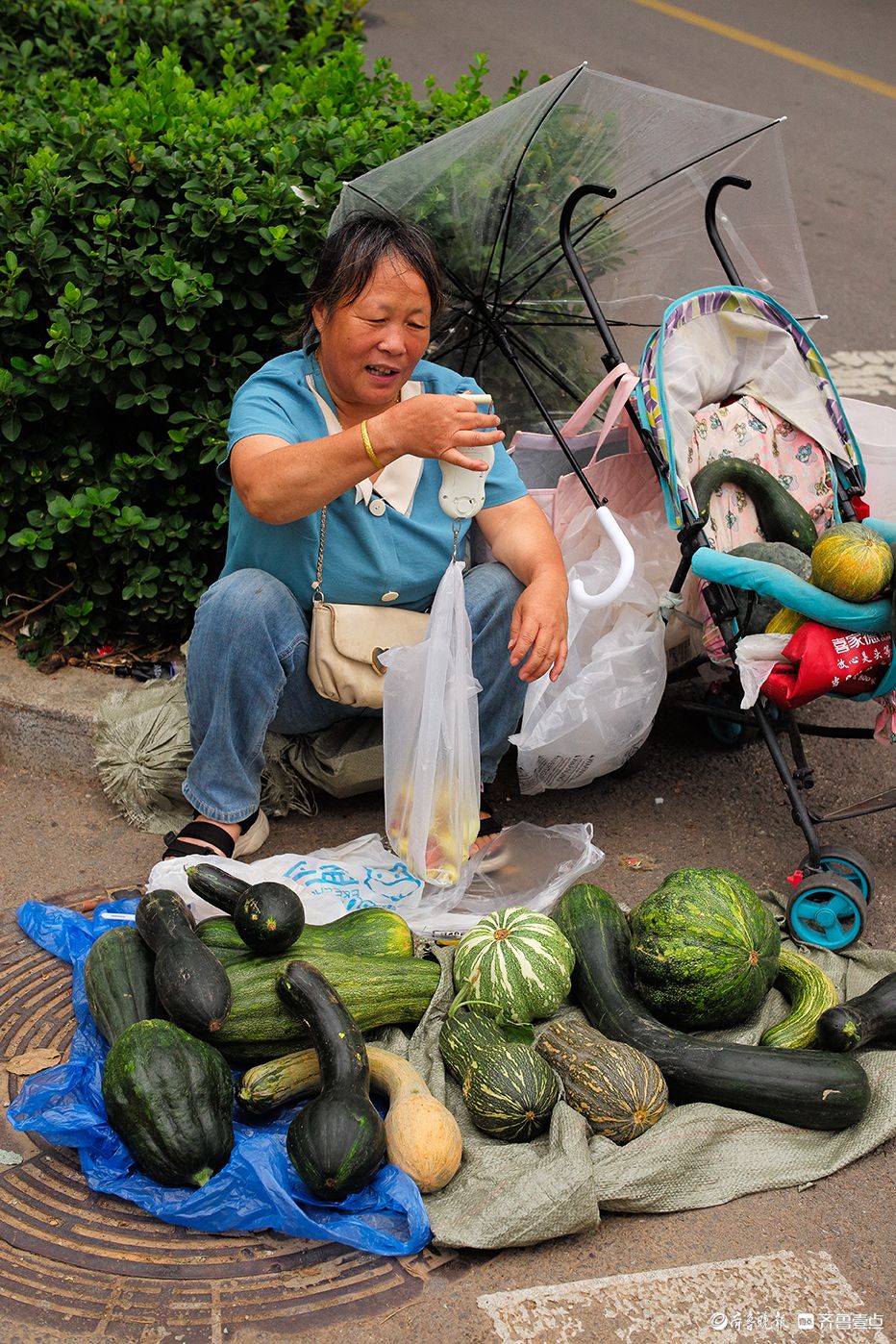 今视角|秋日丰收摊