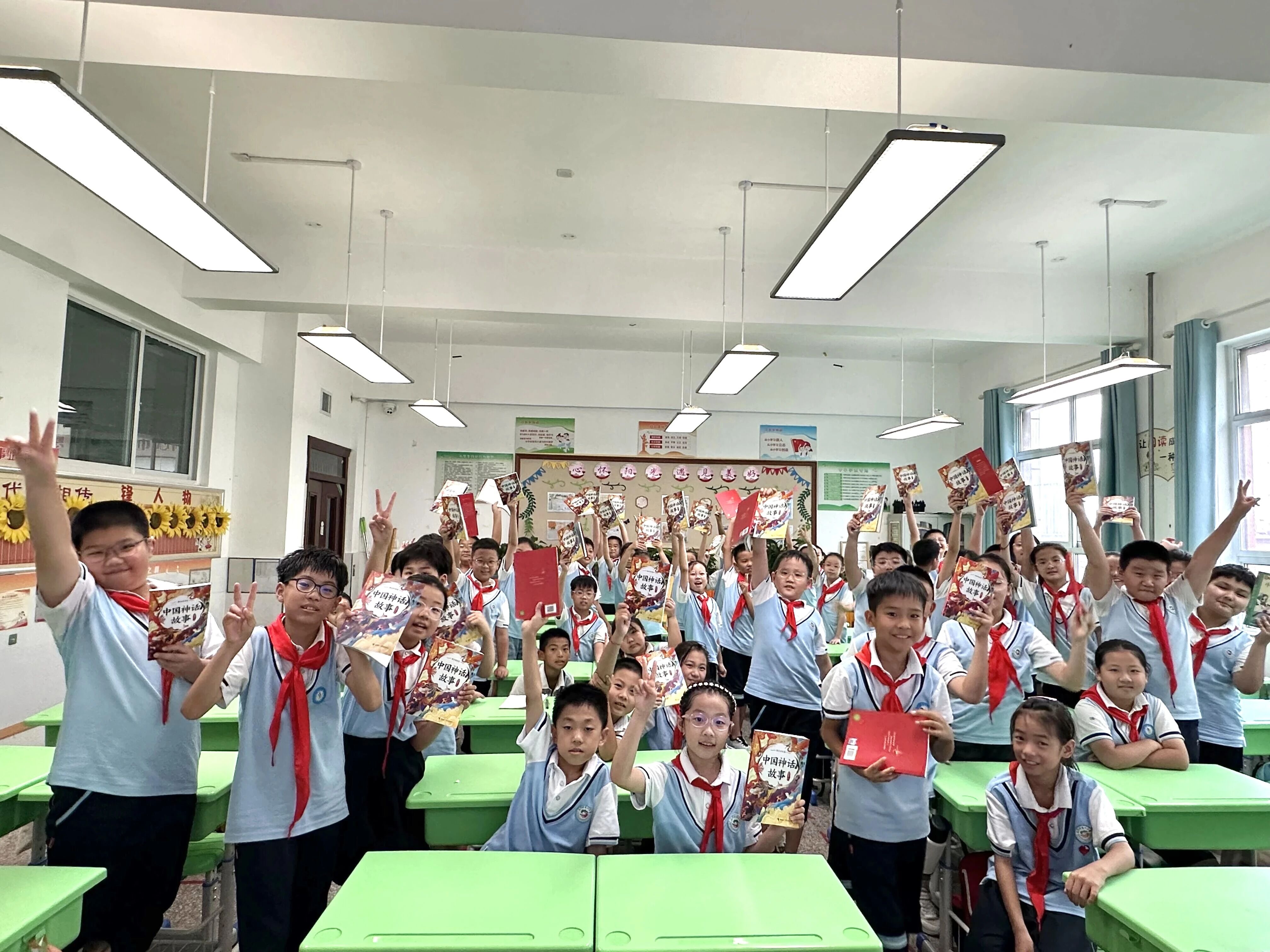 共沐书香，临沂金雀山小学开展班级读书交流活动