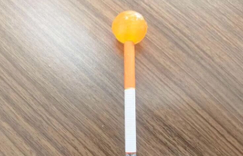 家长担心仿烟棒棒糖误导孩子，真是“瞎操心”吗