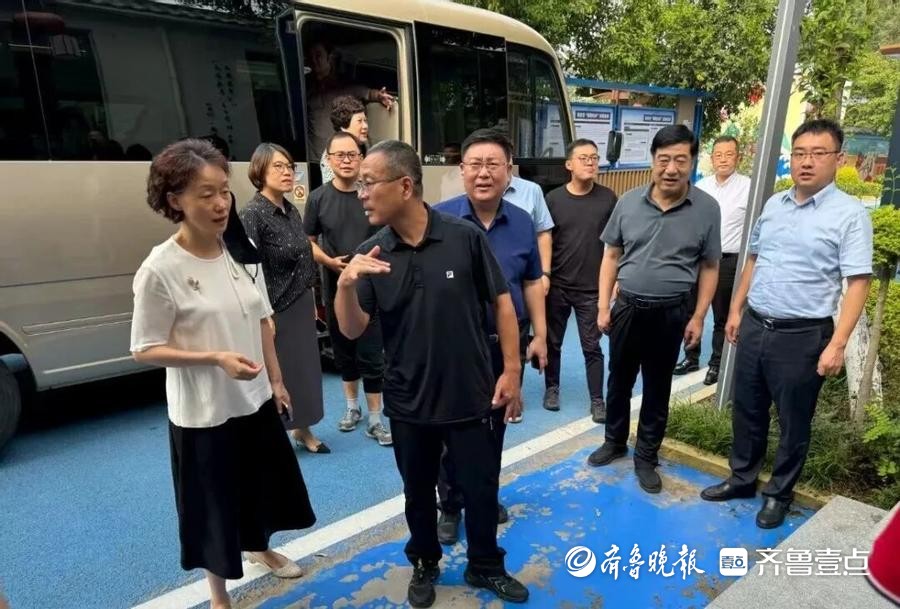 威海市卫生健康委到滕州市康复医院考察交流