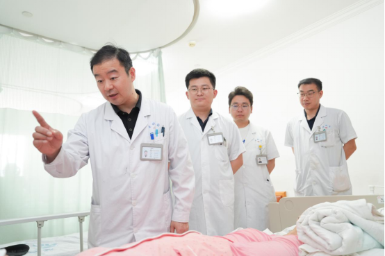 更微创、彻底，烟台毓璜顶医院实现神经内镜颅底手术领域新突破