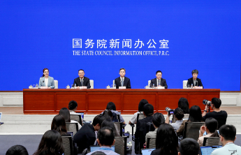 今年，国家财政安排1000亿元发放育儿补贴