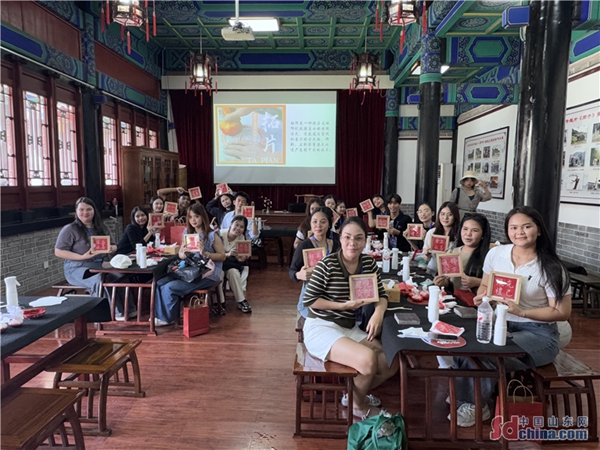 Thai students explore Confucian culture in hometown of Confucius
