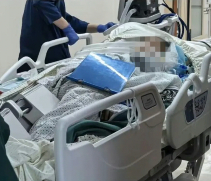 2025年9月9日，涂某某(女，52岁)在进入闲林中路附近空地时，不慎接触废弃氢氟酸中毒，送医后经抢救无效于2025年9月14日凌晨不幸身亡。