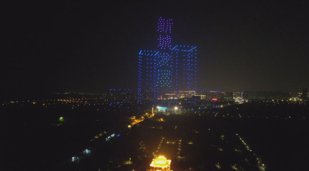 科技文旅点亮夜空，太白湖新区低空经济振翅欲飞