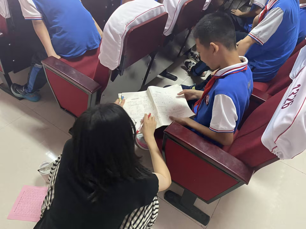 济南市历城区殷陈小学教师：讲台后的坚守也很美