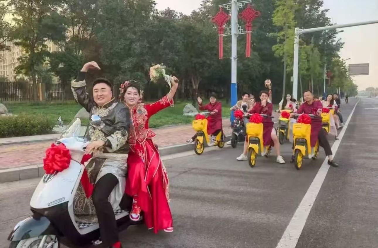 东营广饶县：以共享电动车践行文明婚俗新风尚