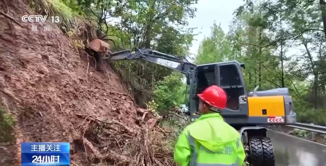 四川巴中遭遇强降雨，已紧急避险转移4548人