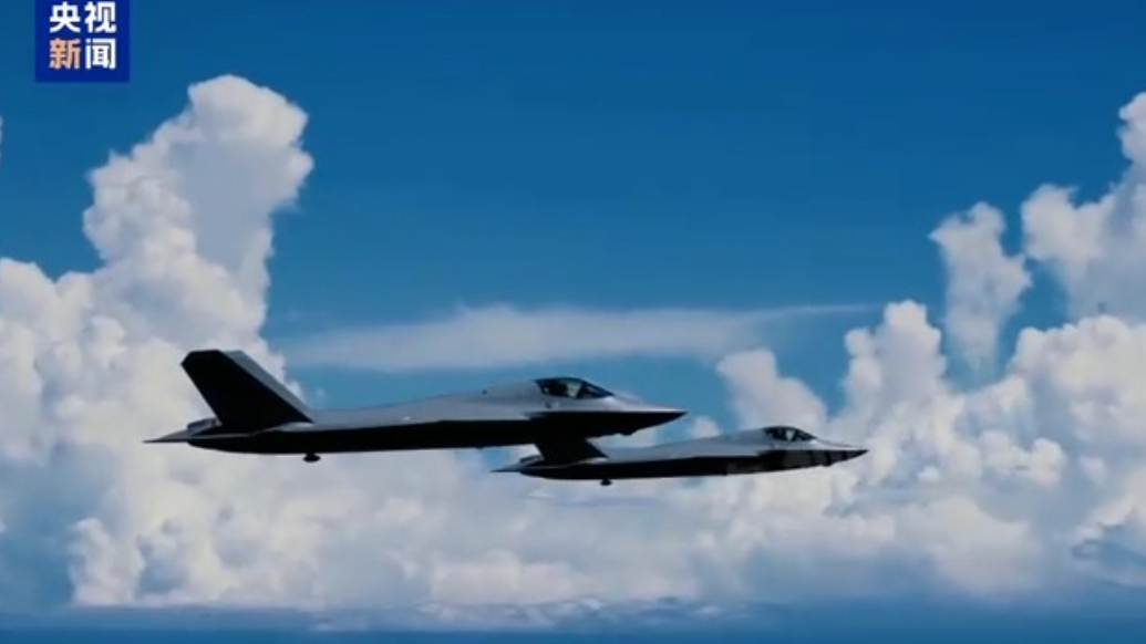 利剑出击！多角度看歼-35弹射起飞