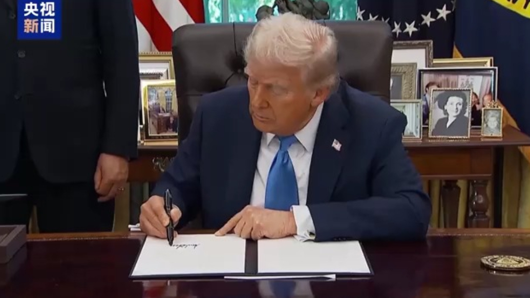 美国H-1B签证费暴涨引发硅谷混乱