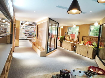 小屏幕链接大市场！胶州市铺集镇激活乡村振兴新动能