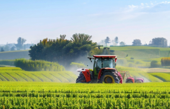 推进镇域产业振兴，夯实“百县图强”根基