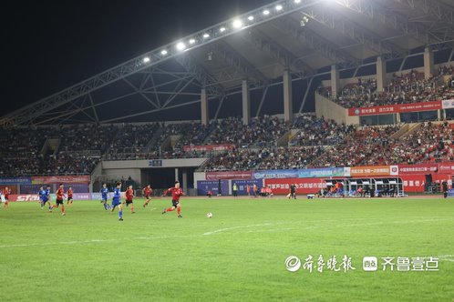 烟台队2:1战胜潍坊队,迎来“齐鲁超赛”开门红