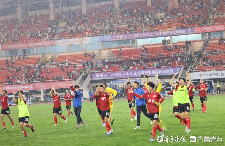 图集 | 赢了,首胜!烟台VS潍坊,赛场高燃瞬间来了!