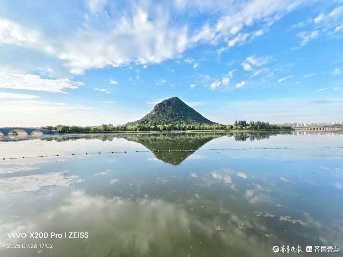 行摄华山——蓝天白云碧水