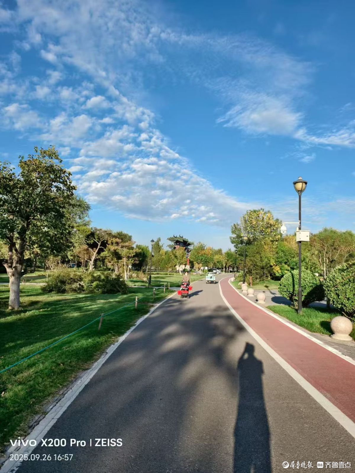 行摄华山——蓝天白云碧水