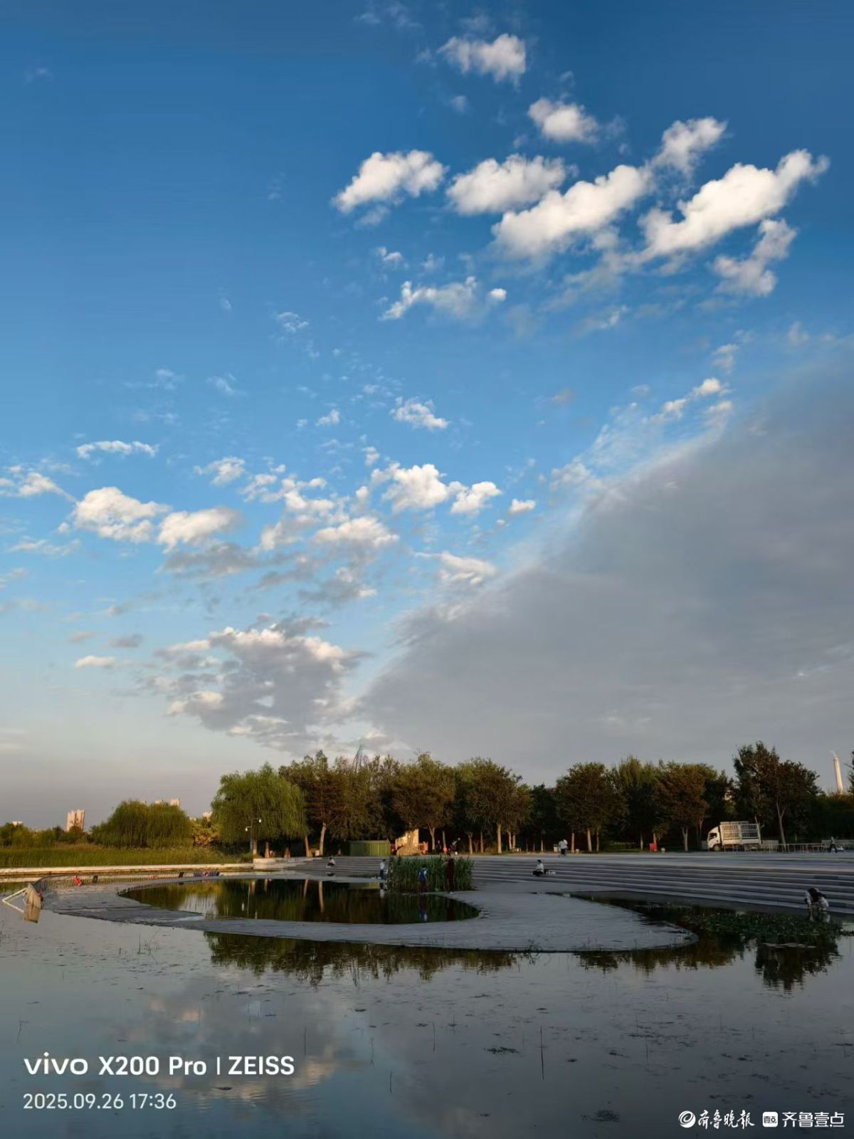 行摄华山——蓝天白云碧水