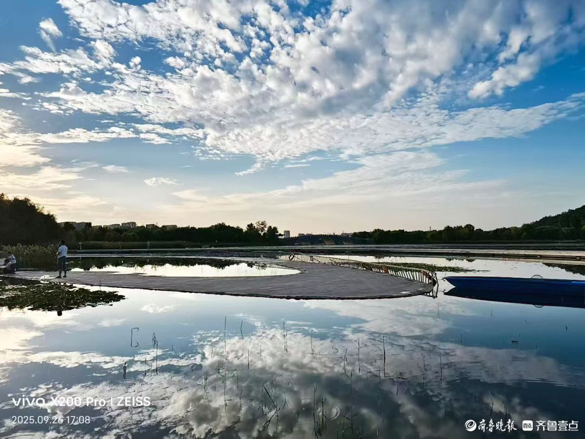 行摄华山——蓝天白云碧水