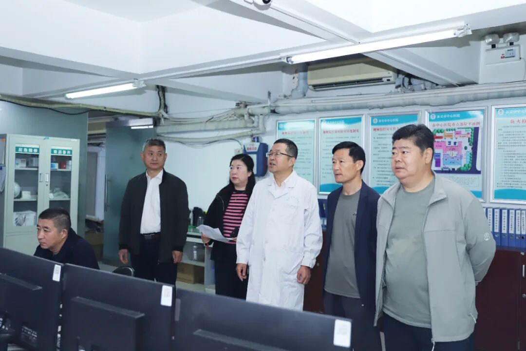 国庆我在岗丨用坚守告白祖国 用“医”心守护安康