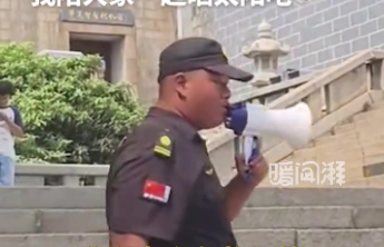 滕王阁保安“陪晒”走红，真诚比套路管用