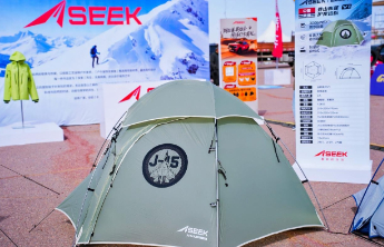 携“超耐磨”户外帐篷等系列新品，SEEK喜跃首登阿拉善英雄会