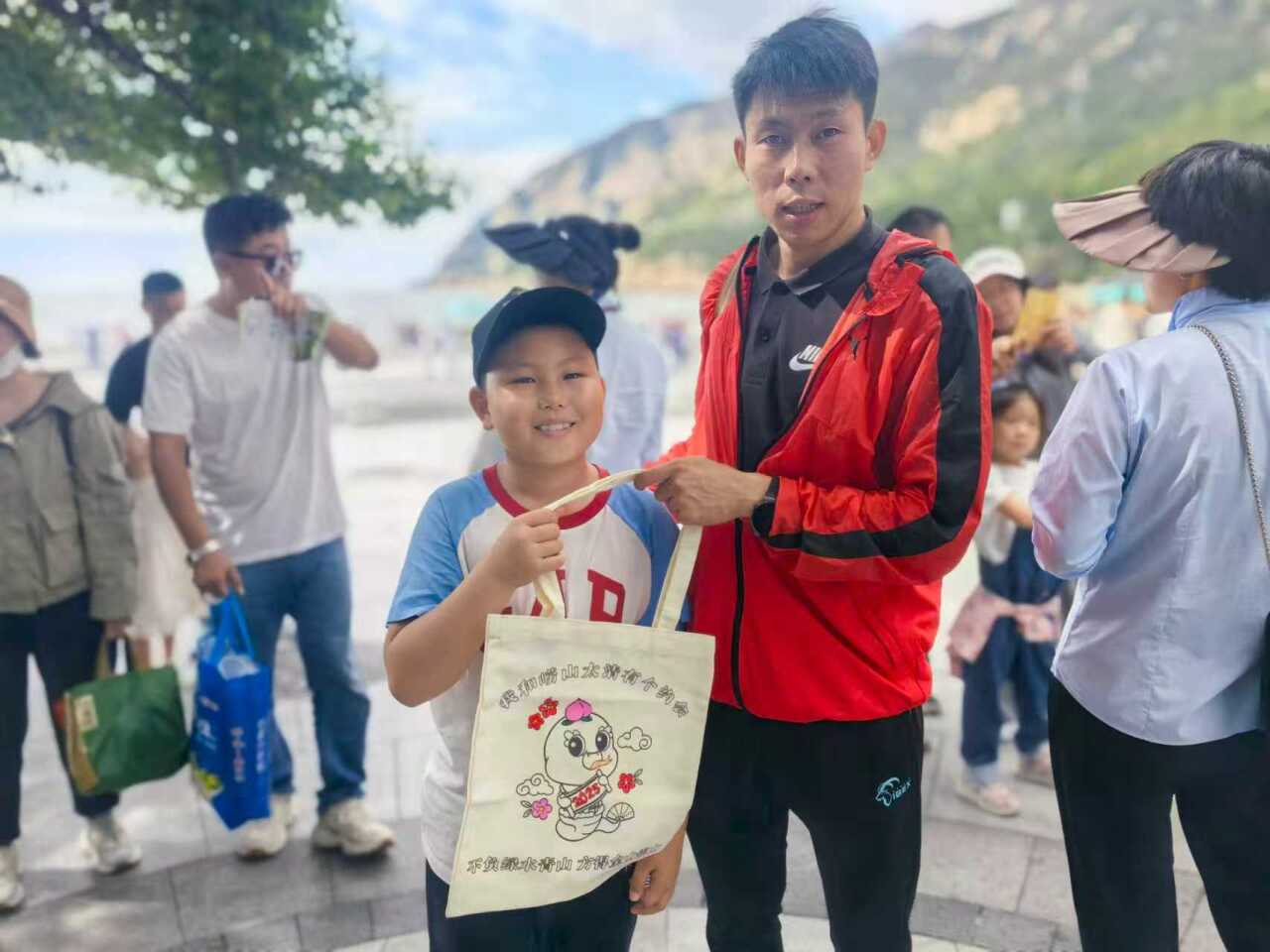 多元消费场景激发假日活力，崂山区组织150余场文旅活动