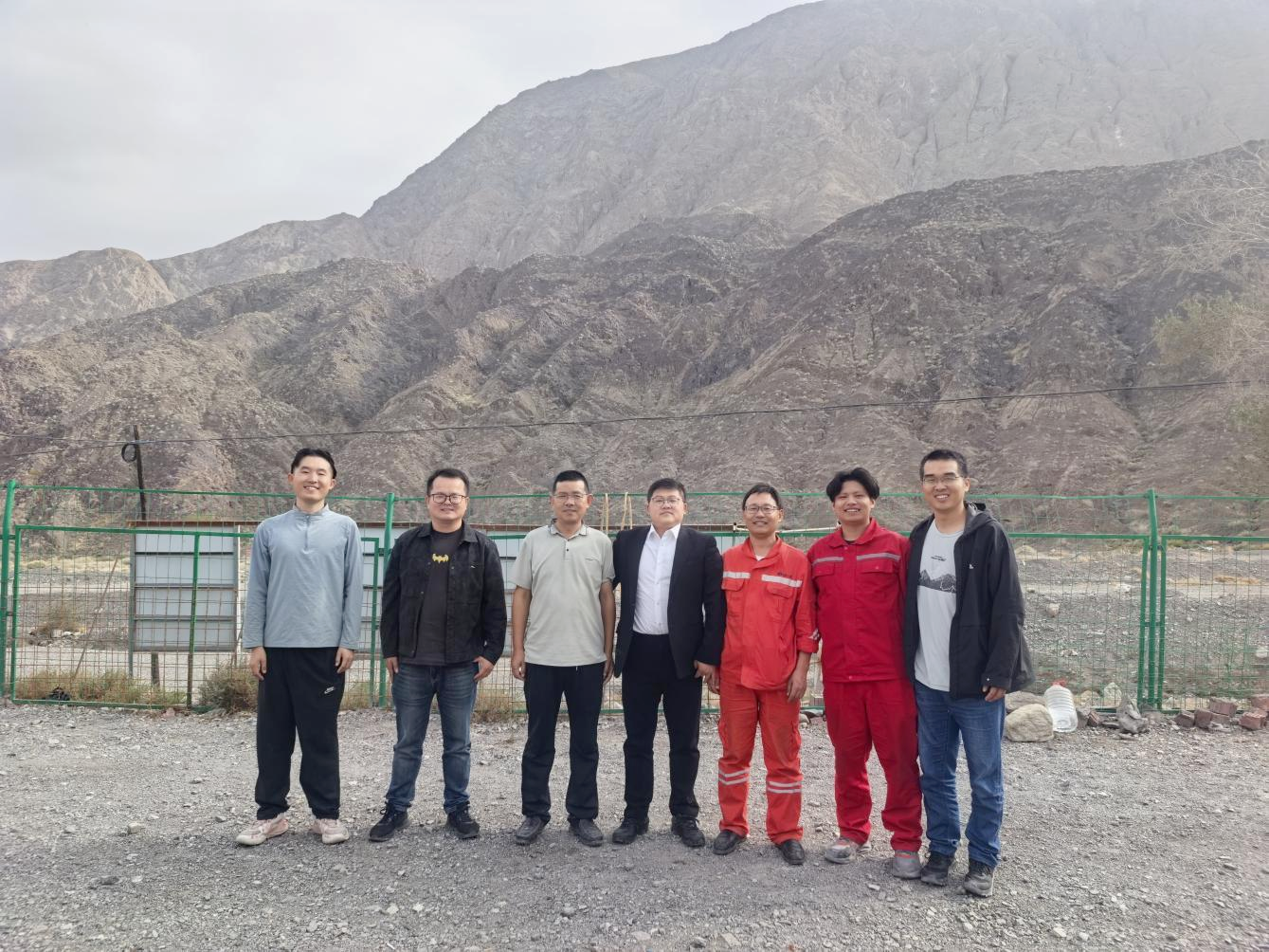 省地矿局第七地质大队赴新疆开展对标学习交流