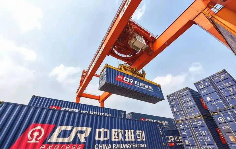 山东中欧班列：跨越山海拉动双向繁荣的钢铁驼队