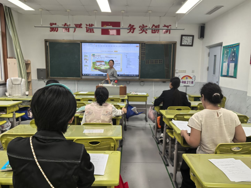 研磨出真章 济南高新区第一实验学校开拓校区深耕教研主阵地
