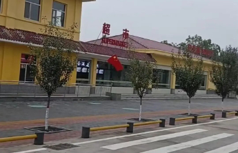 高速服务区怎能靠在厕所“设卡”引流诱导消费？