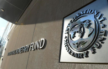 IMF发布最新报告：预计今年全球经济增速为3.2%