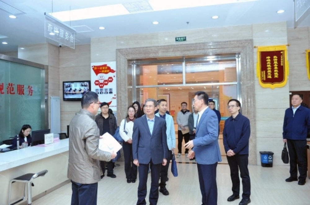 省档案馆与省社会主义学院开展青年联学联建活动