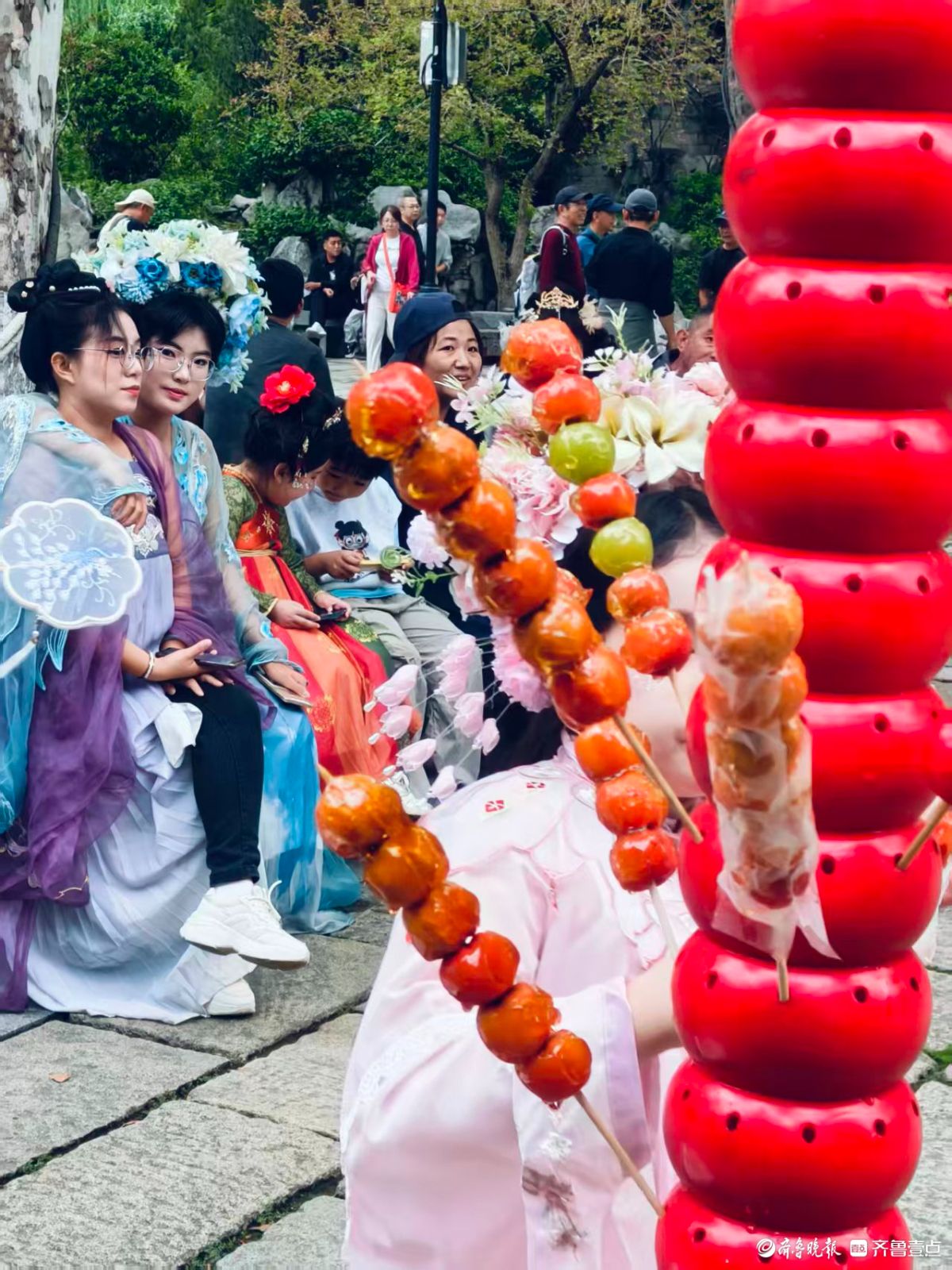 泉边的冰糖葫芦