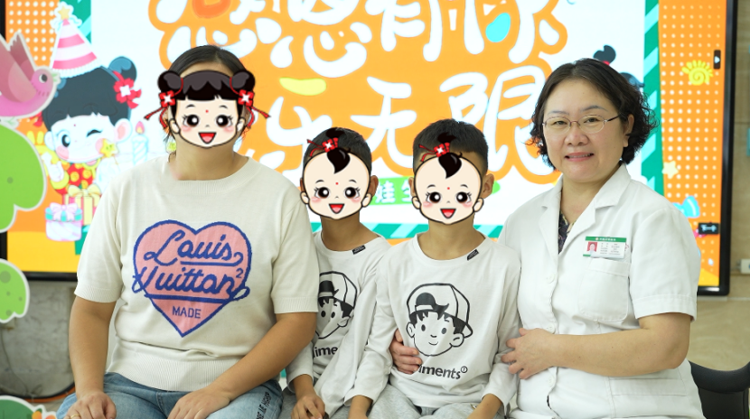 术后俩月迎好孕还得双胞胎！菏泽耿女士携娃致谢李婷主任