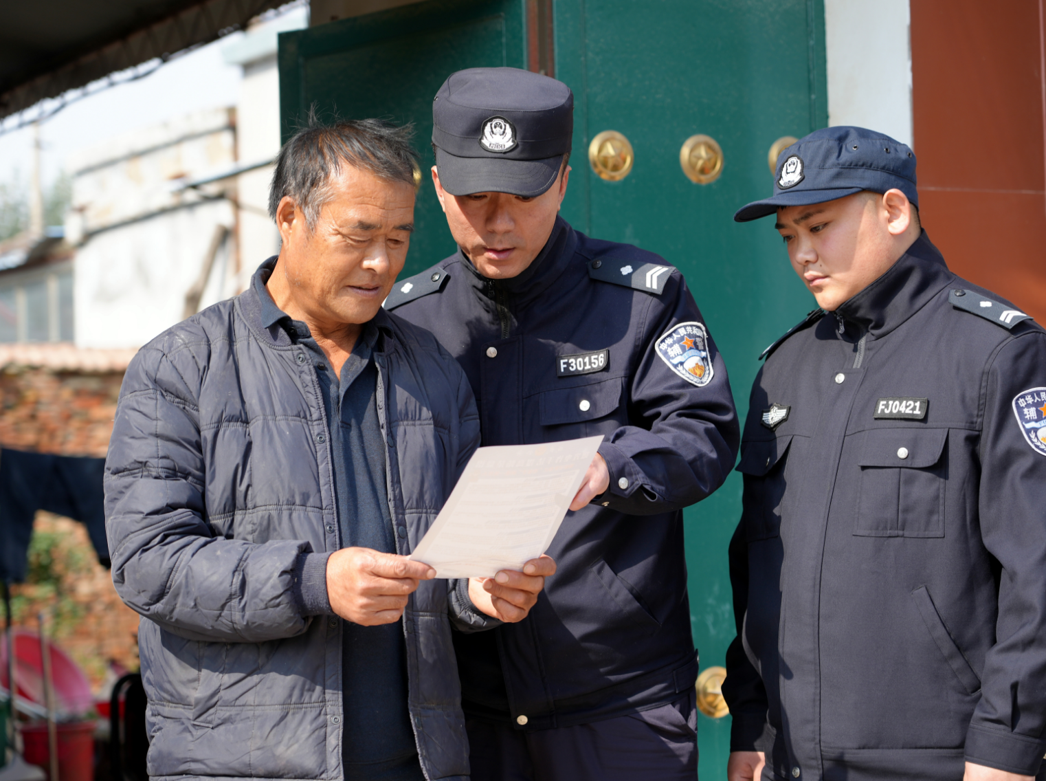 大蒜种植季迎务工热潮 成武县公安局田集派出所专项护航保安全