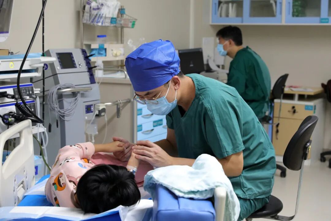滨医附院菌群移植，点亮孤独症希望之光