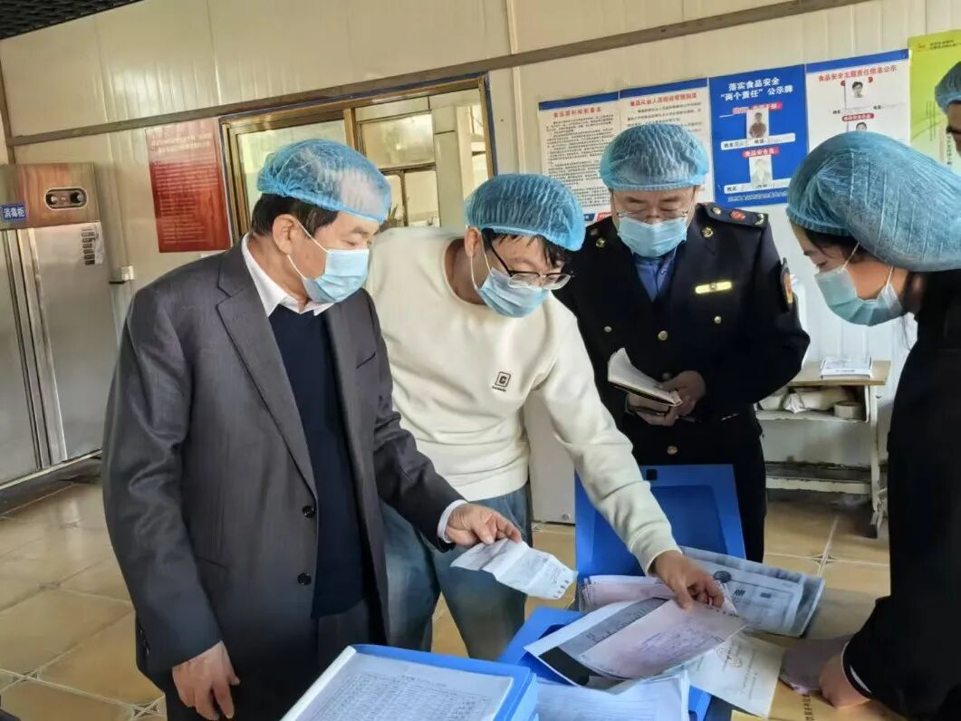 巨野市场监管：督导检查排隐患  整改落实“回头看”