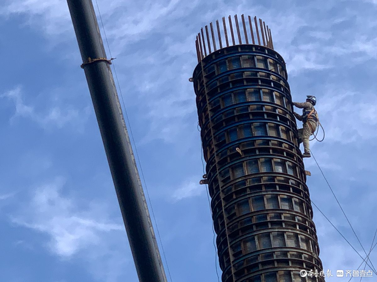 碧空蓝天抒豪情    