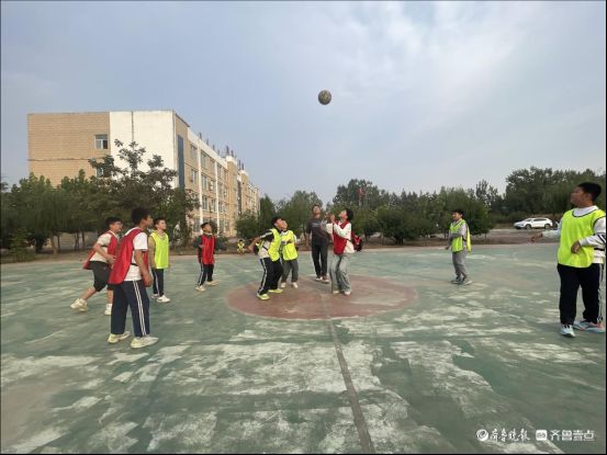 奋勇争先 迎“篮”而上——广平镇麻庄小学成功举办班级篮球赛
