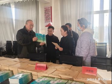 区教科研中心教育教学视导组莅临广平镇中心小学开展教学视导工作