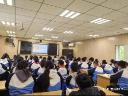 广平镇中心小学语文教研活动纪实：深耕课堂，共研教学良方