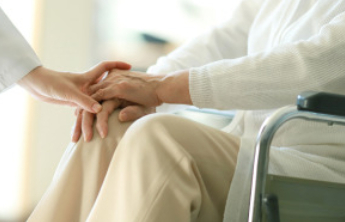 雷海潮：建设生育友好型社会，推动老有所养、老有所为